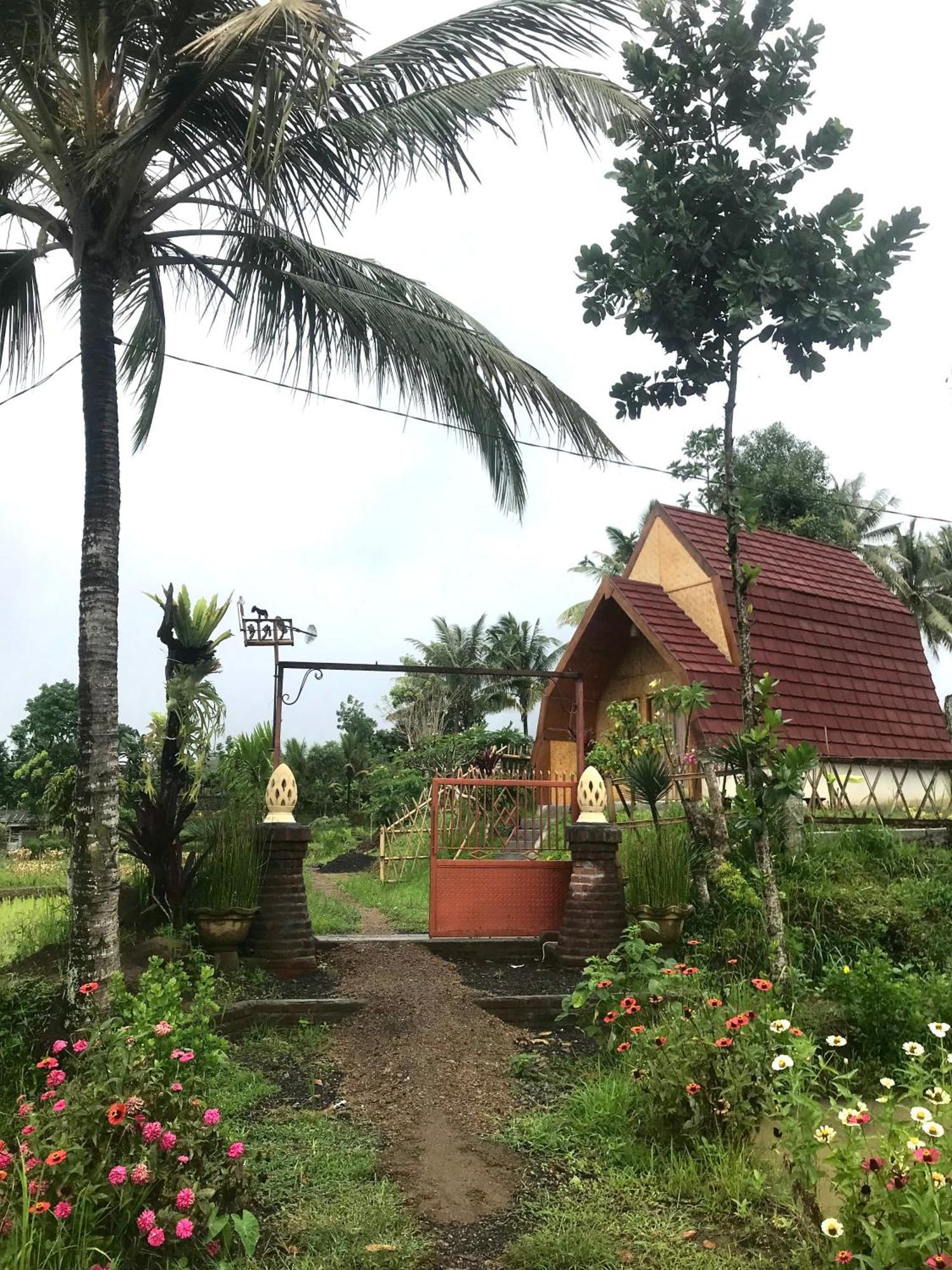 Bello Bungalow Batukliang Экстерьер фото